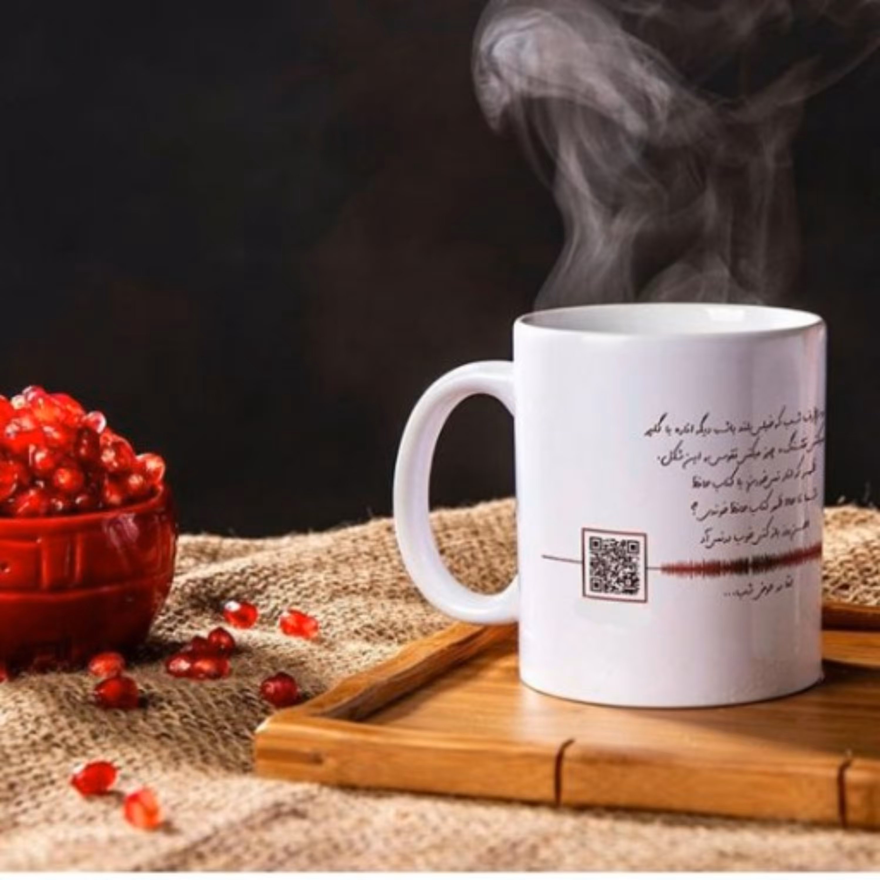 ماگ سخنگو با صدای سفارشی و خصوص شما همراه با چاپ عکس و بارکد صوتی