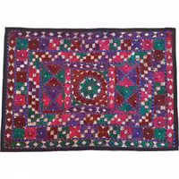 رومیزی مستطیل سوزن دوزی کد SOOZMOS21 نفیس