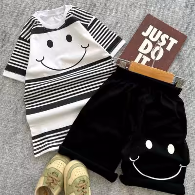 ست تیشرت شلوارک اسپرت بچگانه مدل لبخند جنس پنبه اعلا