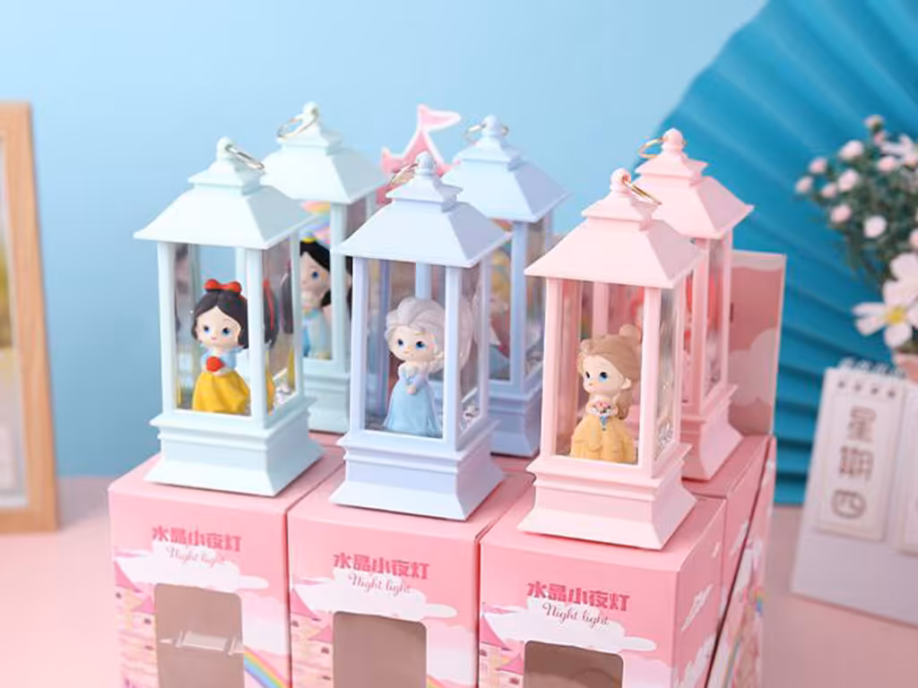 گوی چراغ دار طرح فانوس و دیزنی اتاق کودک