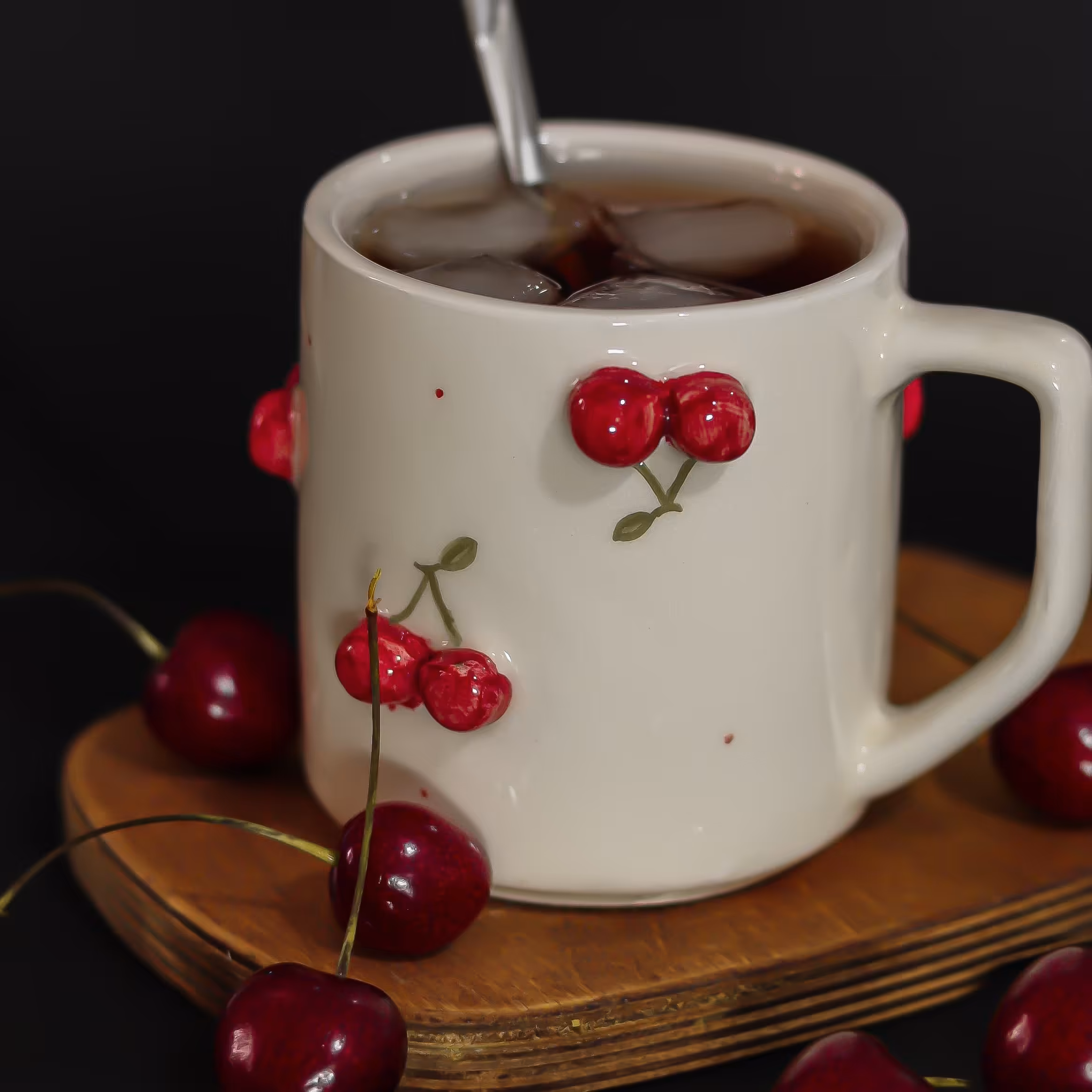 ماگ آلبالویی 