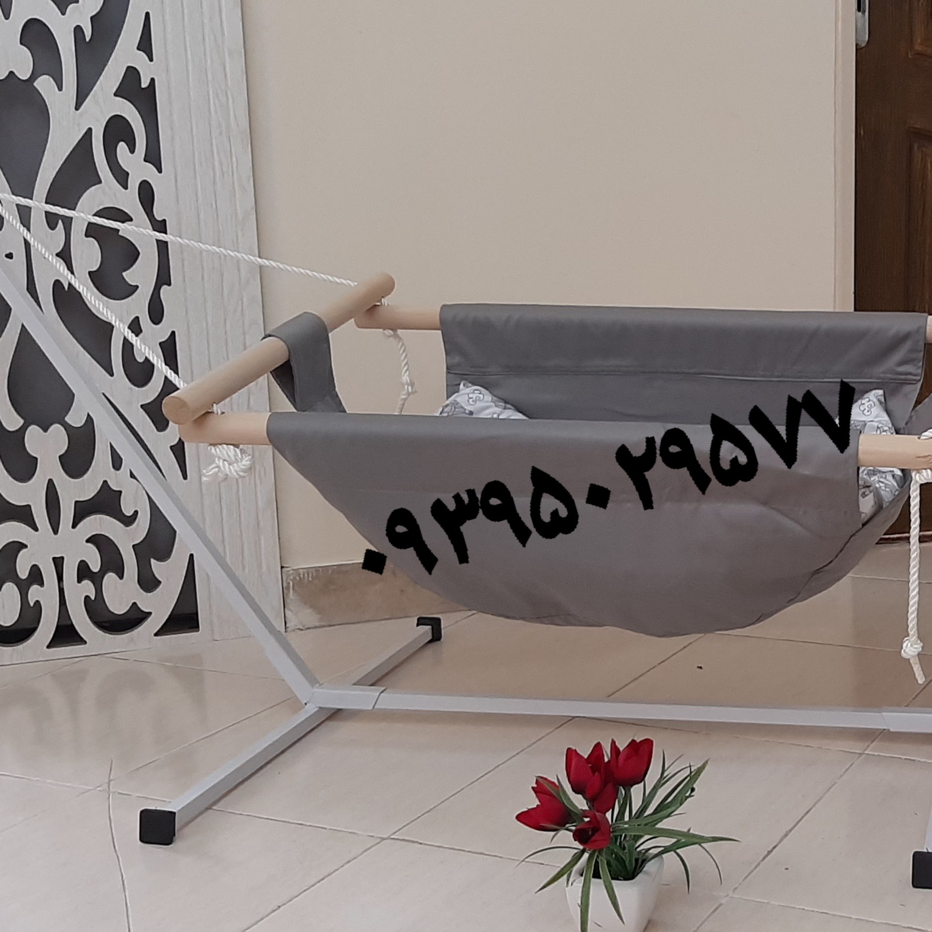 گهواره نوزاد بانوجیآناگلی رنگ طوسی اسپرت مقاوم  محکم 