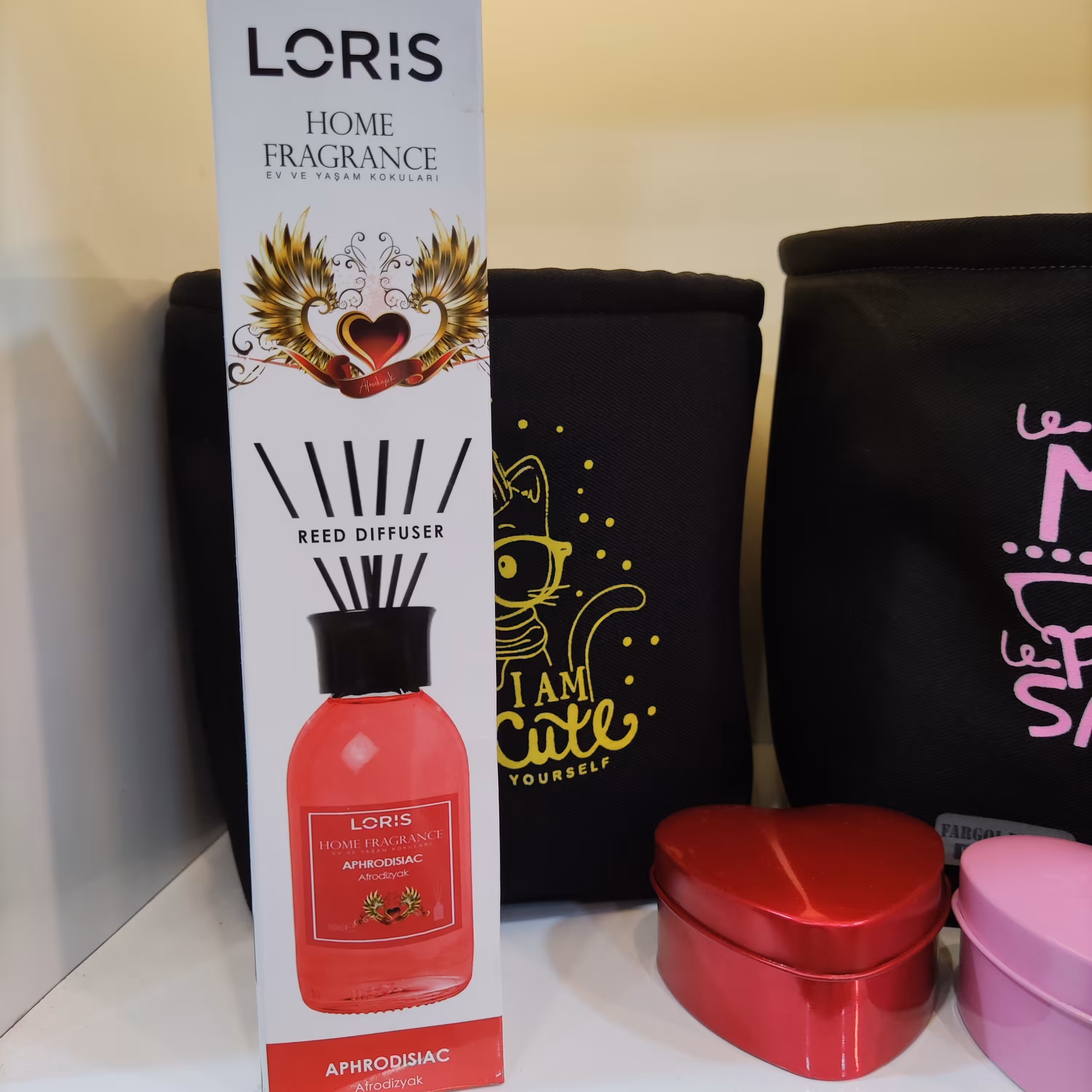 خوشبو کننده محیطی لوریس مدل aphrodisiac