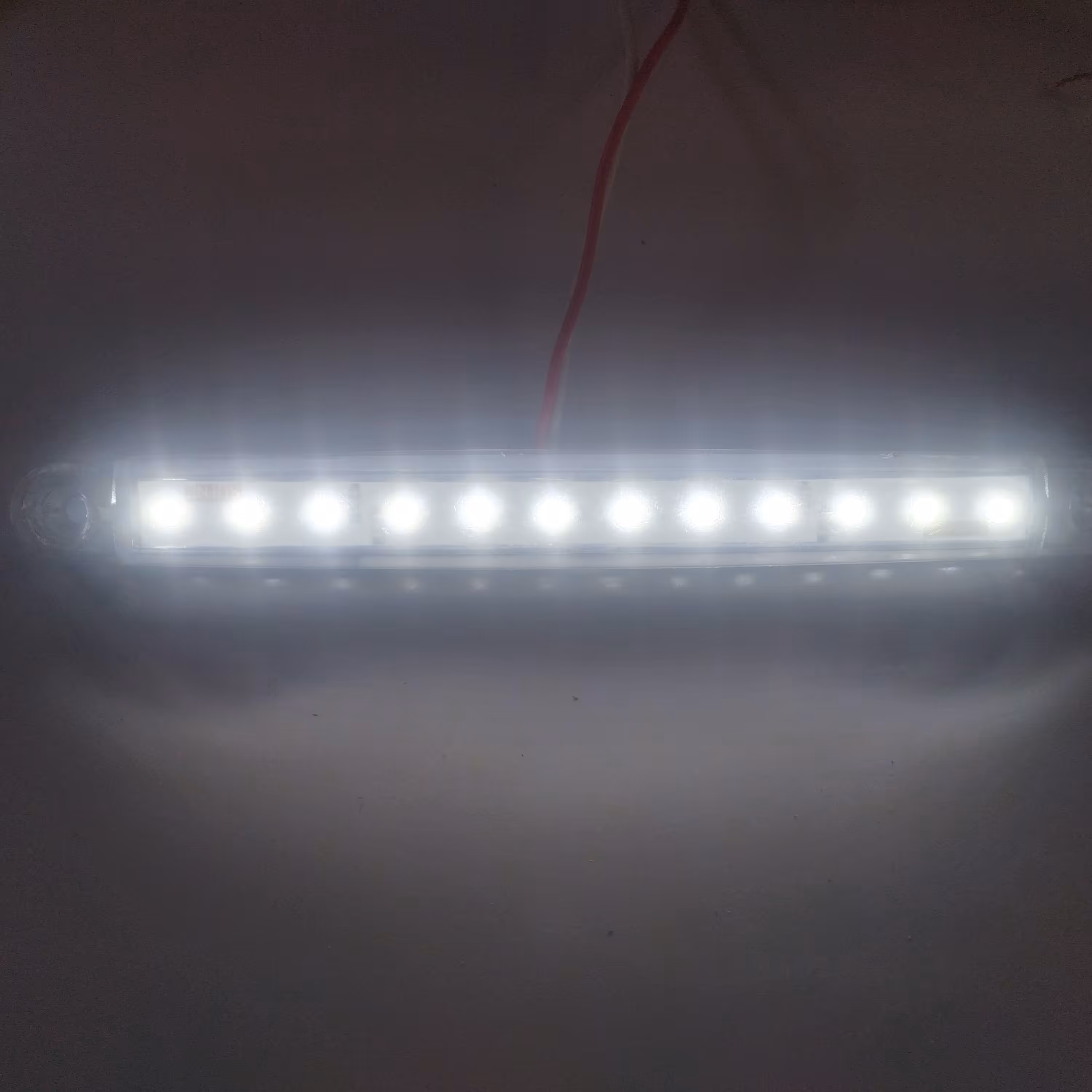 چراغ  کد206  نور ثابت