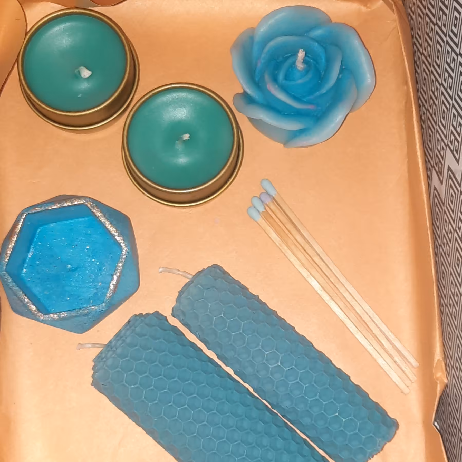 پک شمع در رنگ های مختلف با سلیقه شما