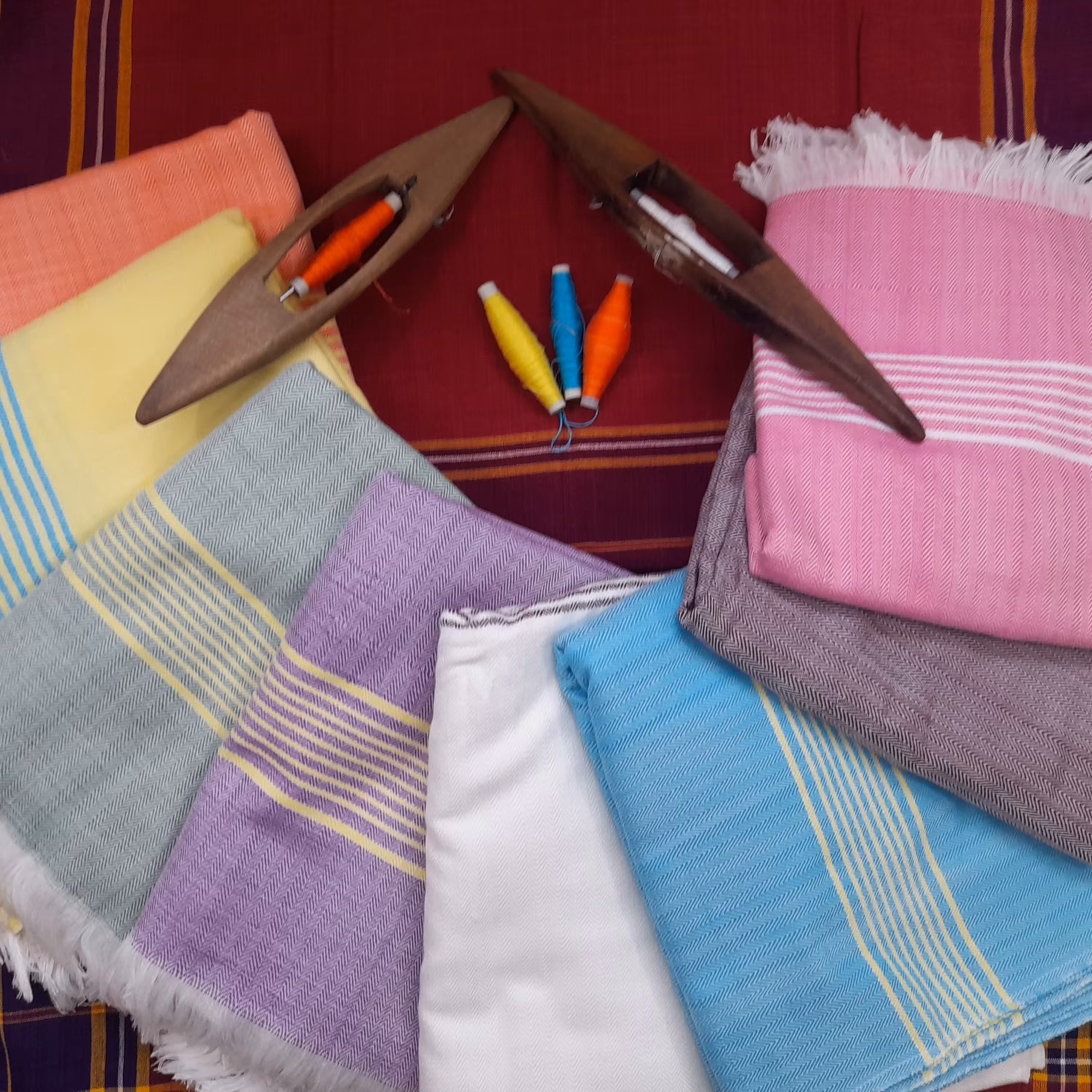 حوله دستبافت حمام بزرگسال دولاباف  زعفرانی