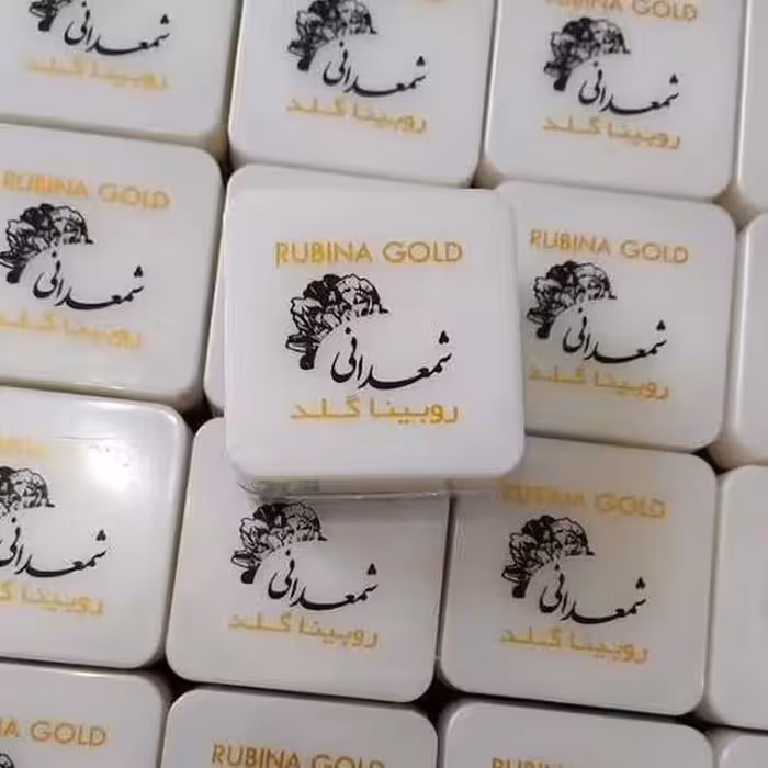 کرم شمعدانی روبینا گلد 