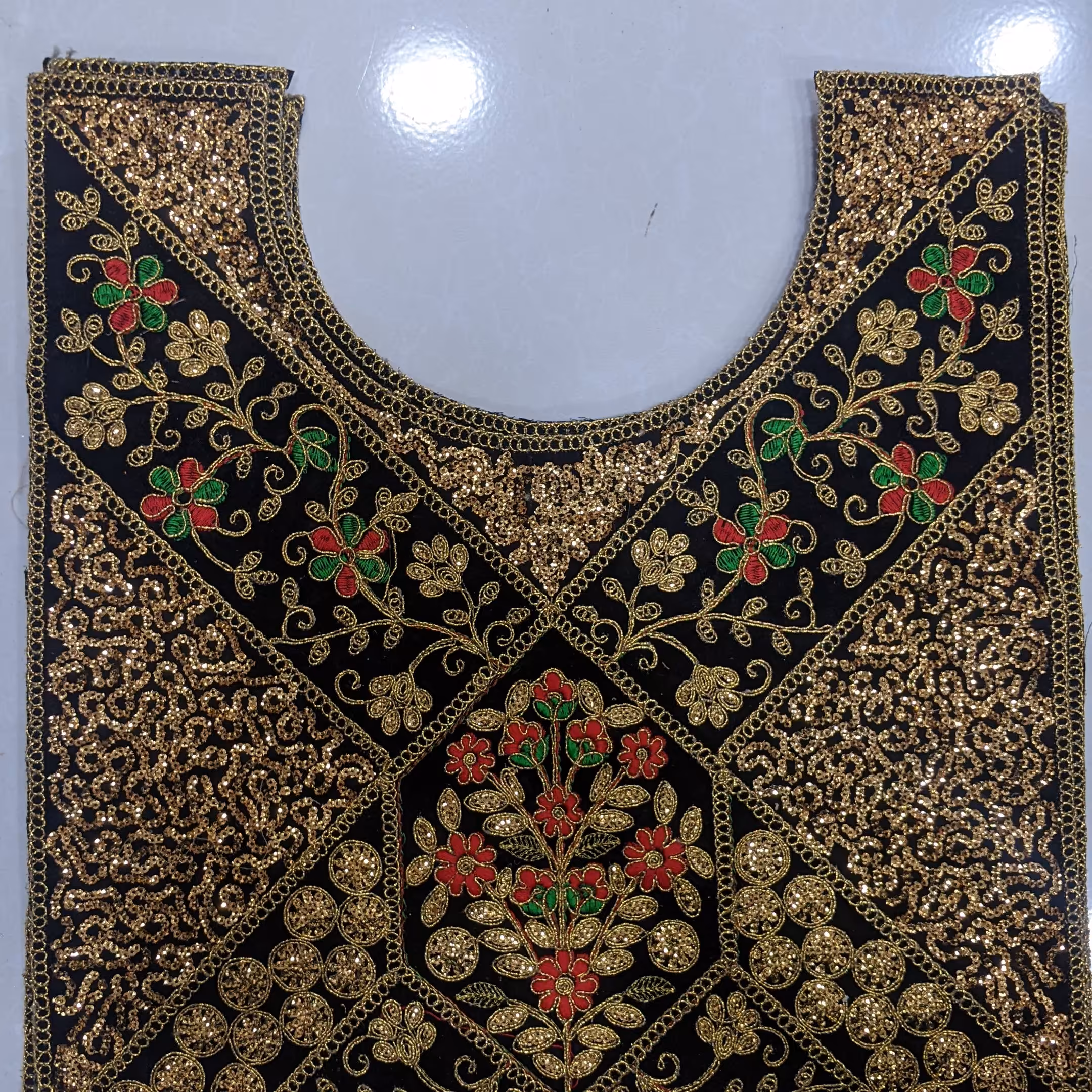 پنل اماده  جنس درجه یک موجود در بازار کار چرخ بدون تغییر رنگ 