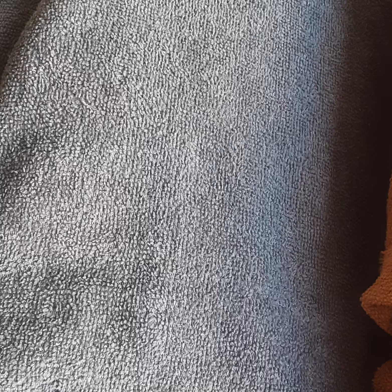 حوله  25 در 47