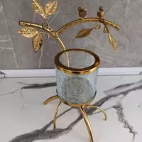 شمعدان مدل برگ رزی طلایی                   