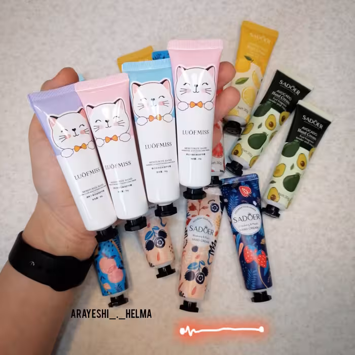 کرم  مرطوب کننده و آبرسان دست و صورت  luofmiss