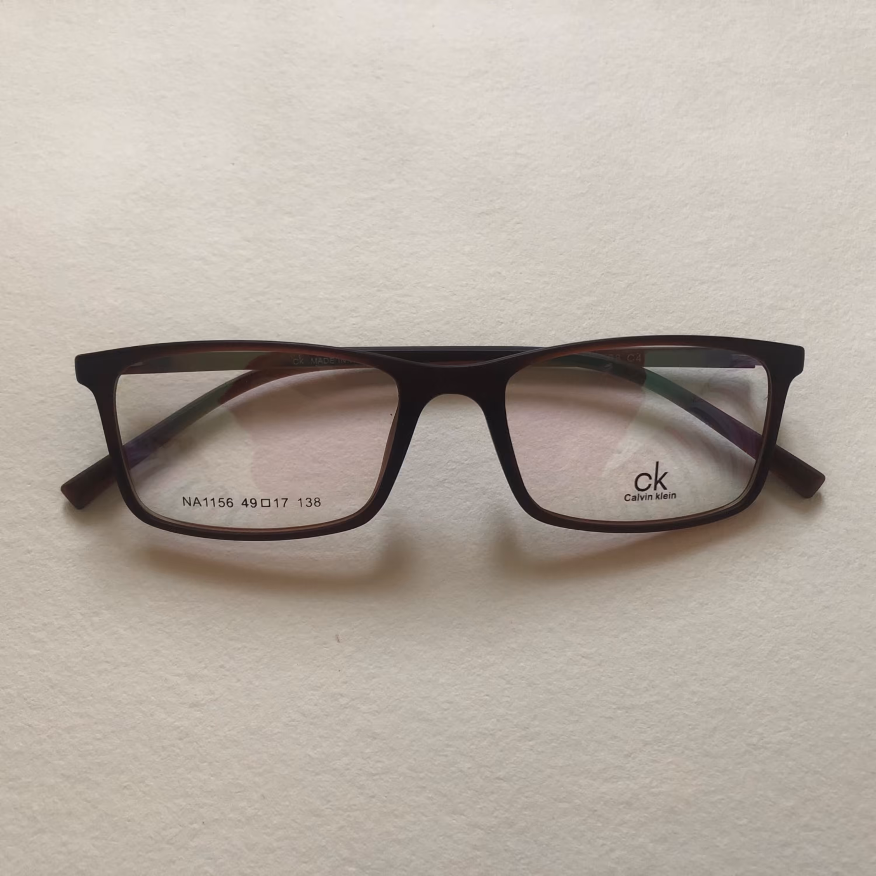 فریم عینک طبی کد0002