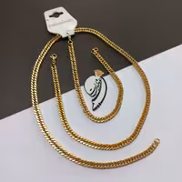 نیم ست کارتیه (کارتیر) بسیار زیبا از جنس استیل رنگ ثابت و کیفیت عالی کد 900