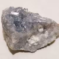 راف از جنس سنگ سلستین آبی روشن معدنی