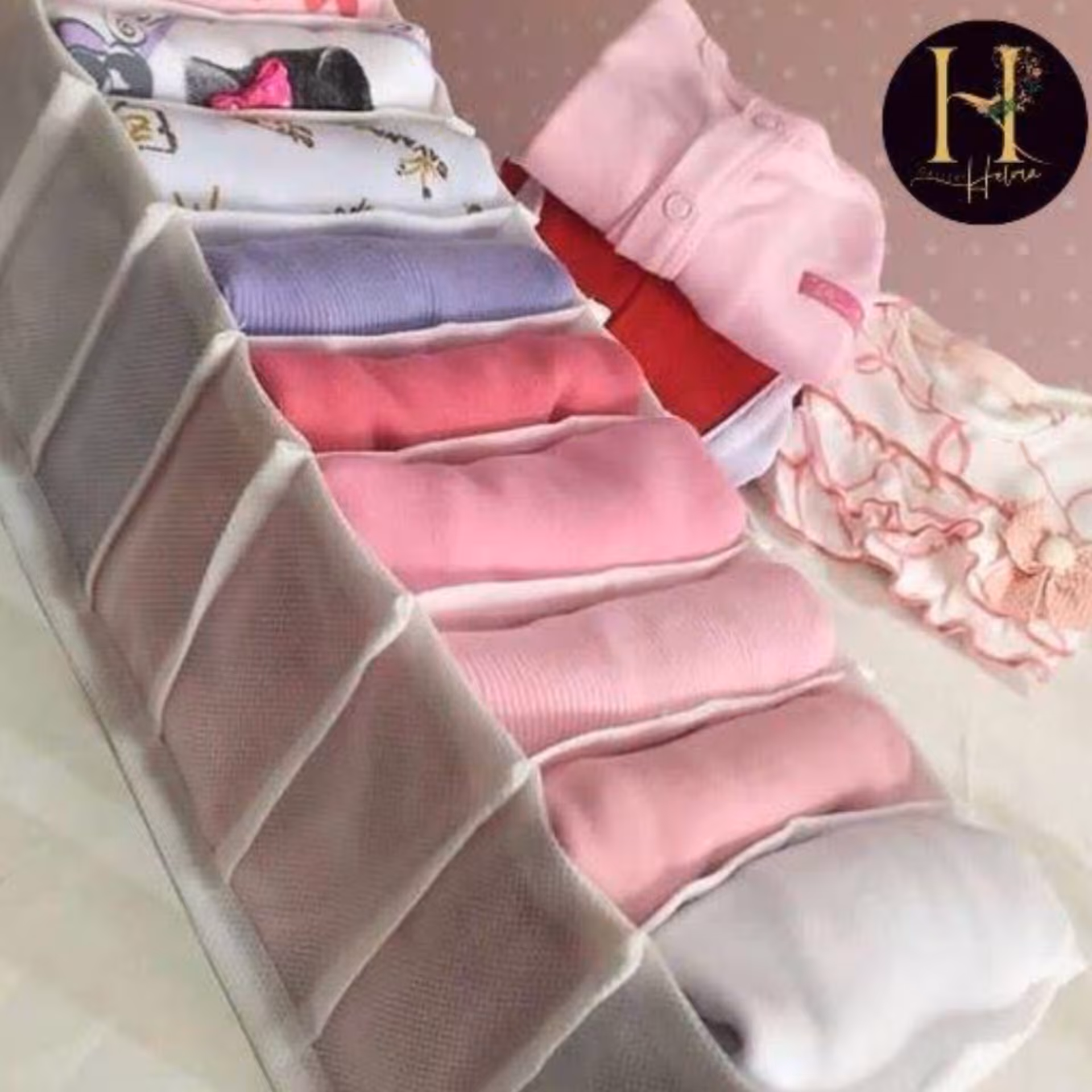 نظم   دهنده  لباس ارگانیزر 
طرح ترک 8 جیب لباس
