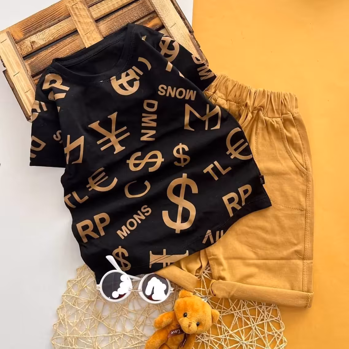 تیشرت شلوارک اسپورت شیک و زیبا مناسب 3 تا 11 سال جنس نخ پنبه کیفیت عالی تک رنگ 