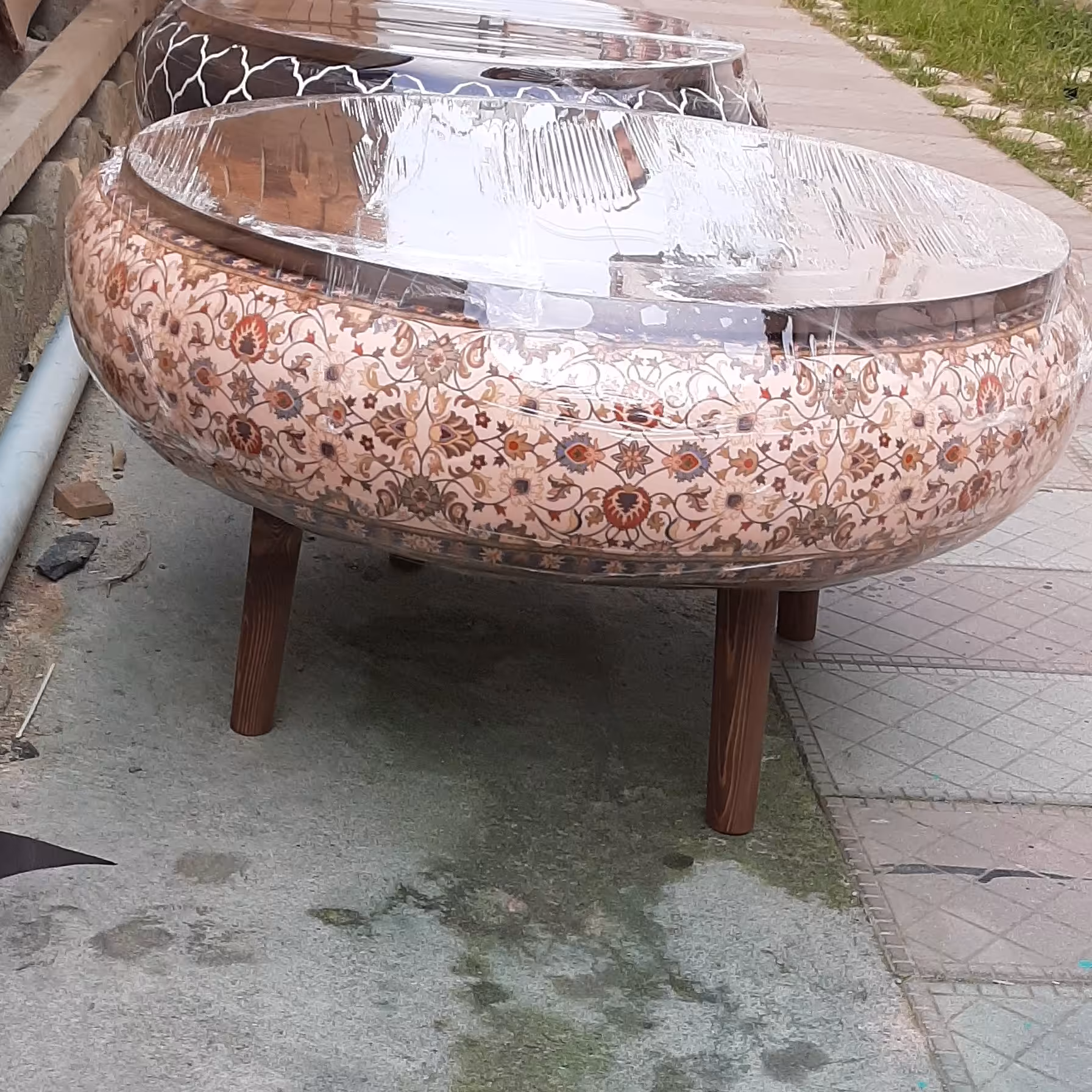 میز عسلی باکس دار پس کرایه دارد