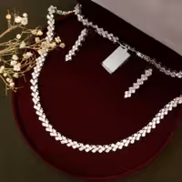 نیم ست سرویس طرح طلا مدل جواهری عروس جنس استیل رنگ ثابت مناسب عکاسی و مراسم کد3