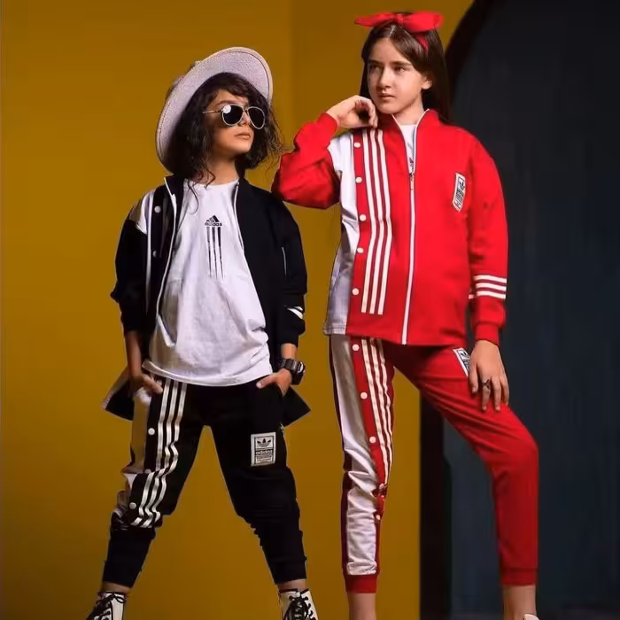 ست سویشرت تیشرت شلوار اسپورت طرح آدیداس، کیفیت عالی درجه یک، مناسب 4 تا 11 سال ، هم دخترونه هم پسرونه