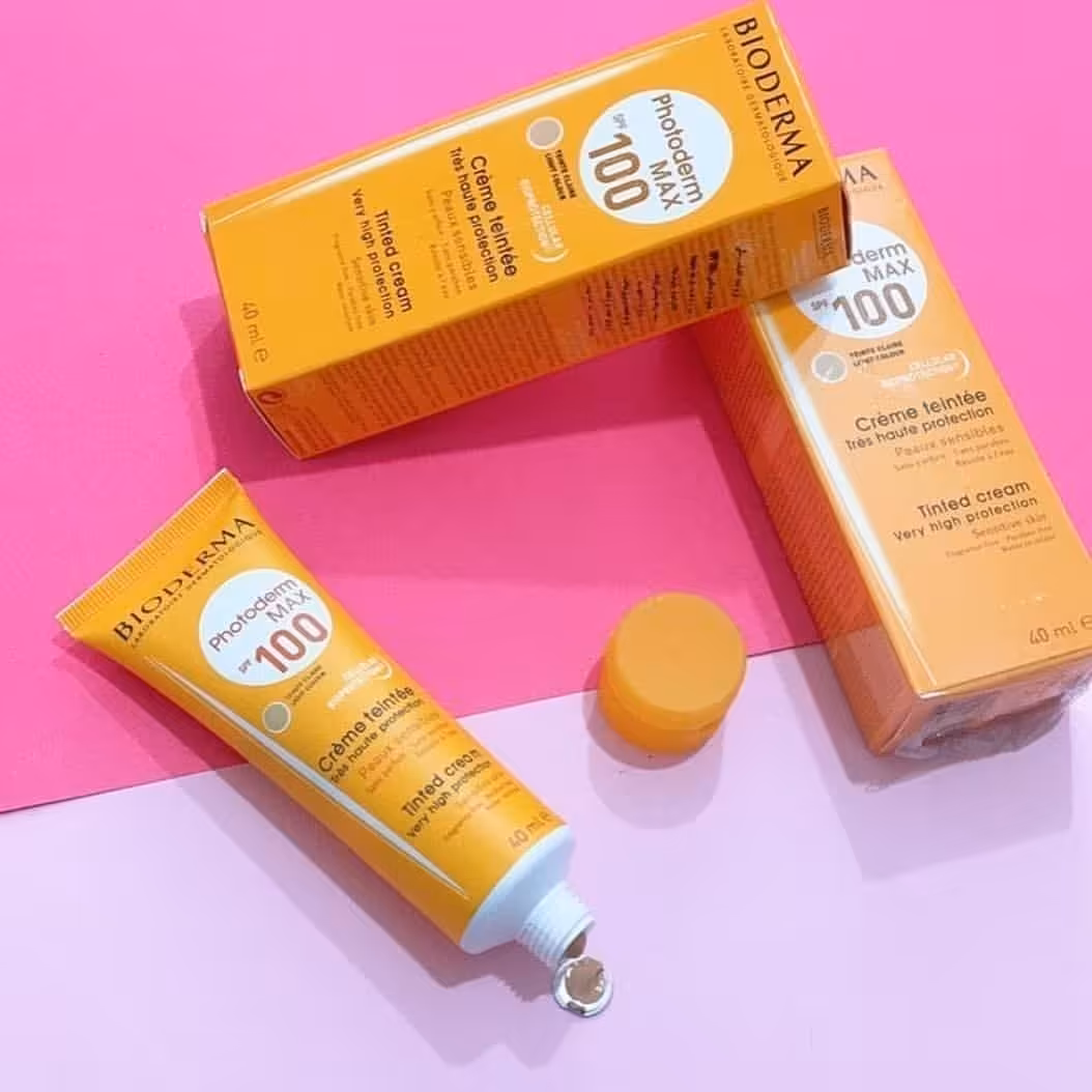 ضدآفتاب رنگی بایودرما ضد لک مناسب پوست خشک و معمولی فتودرم مکس 
