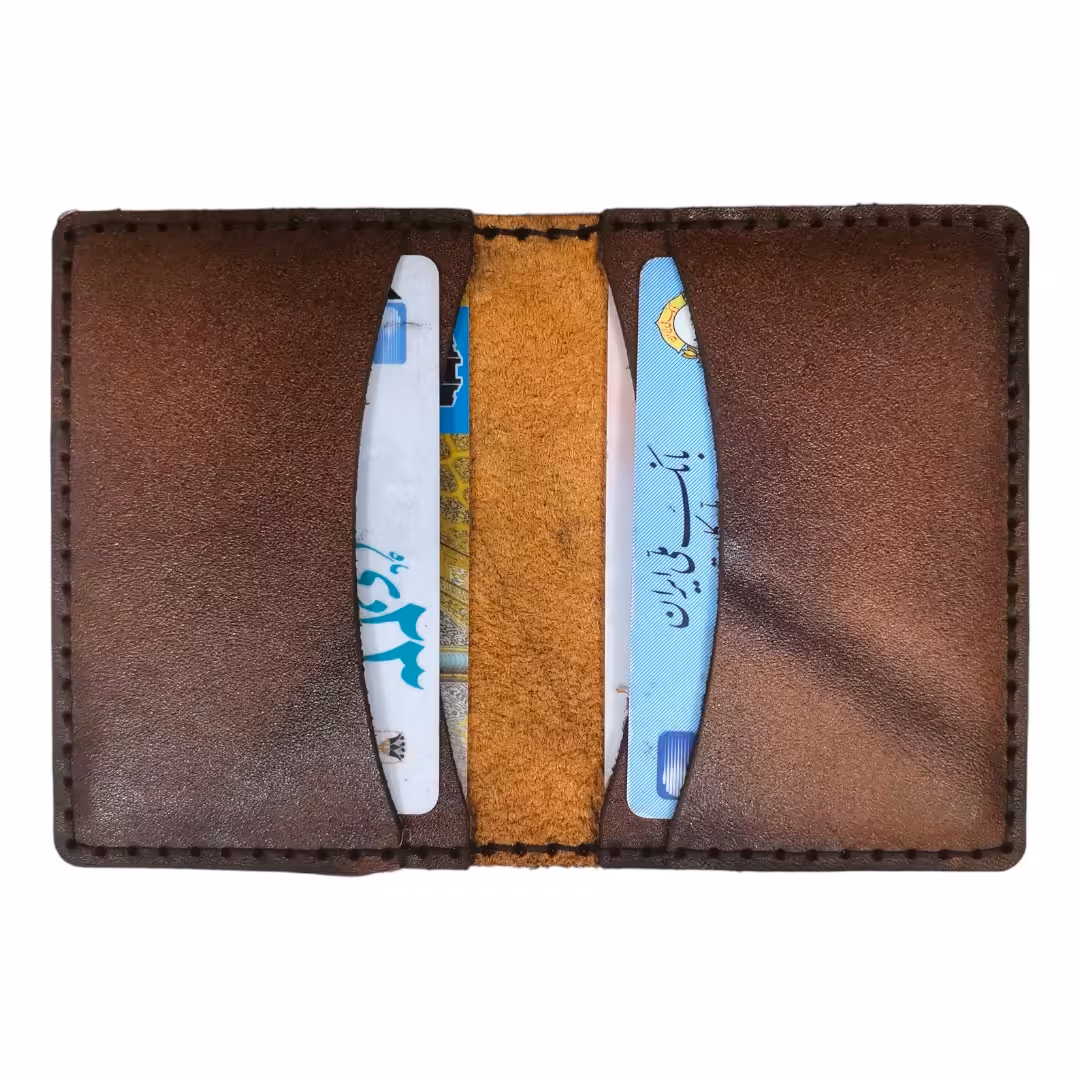 کیف کارتی چرمی (جاکارتی) دستدوز شده با چرم گاو و نخ موم زده با ظرفیت 5 کارت 