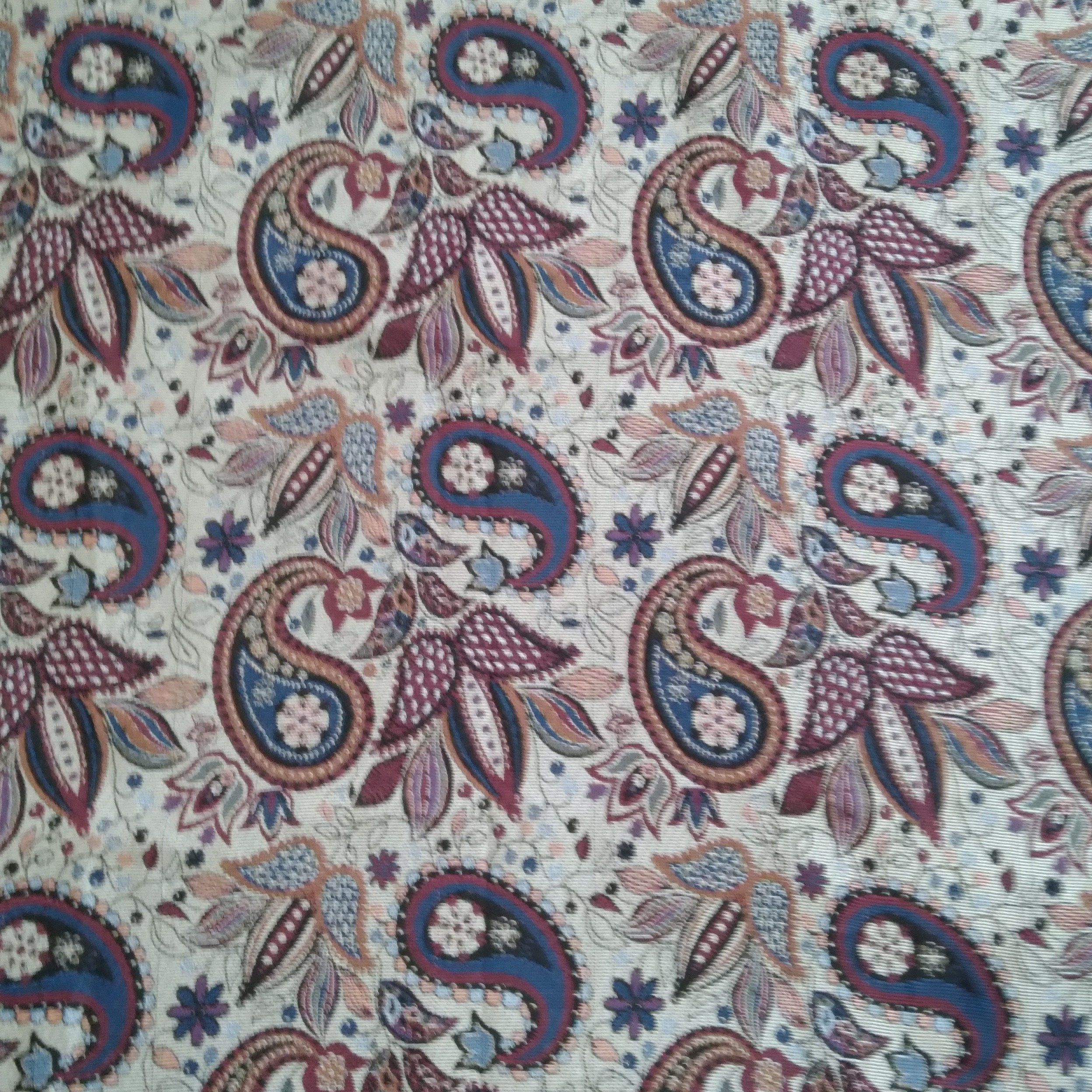 زیرسفره 6مترمربع ابعاد 2در3  باکیفیت بالا و قیمت استثنایی 