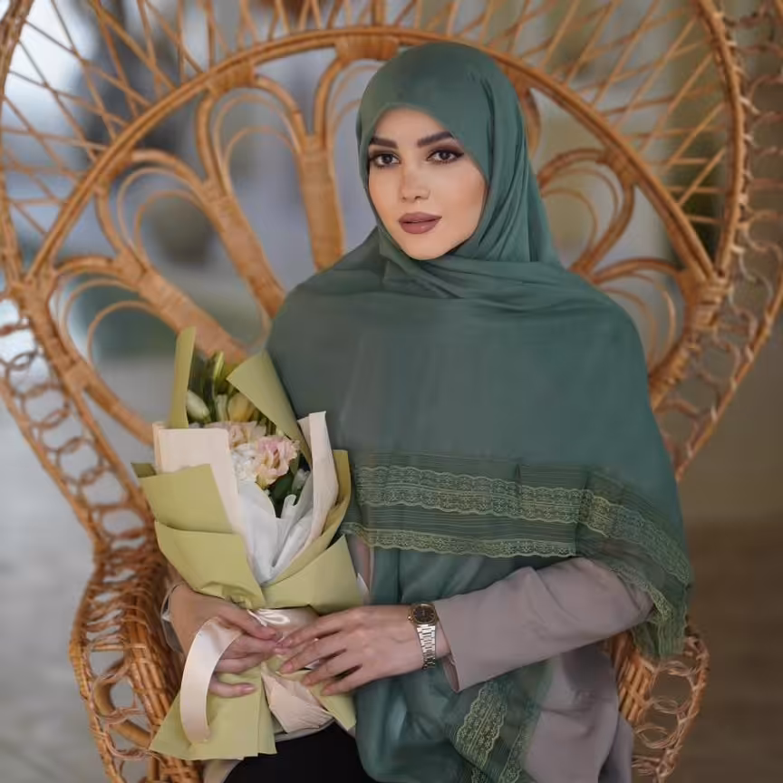 روسری نخی دور دانتل وارداتی.12 رنگ عالی داره