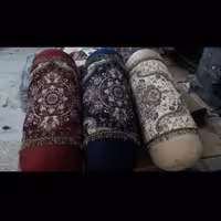 پشتی سنتی گرد لوله ای در شش رنگ طوسی کرمی زرشکی آبی سورمه ای و قهوه ای 
سایر 20 در 60
جنس مخمل شانل