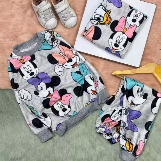 ست اسپرت میکی موس دلبر  مناسب دختر وپسر  جنس مخمل 