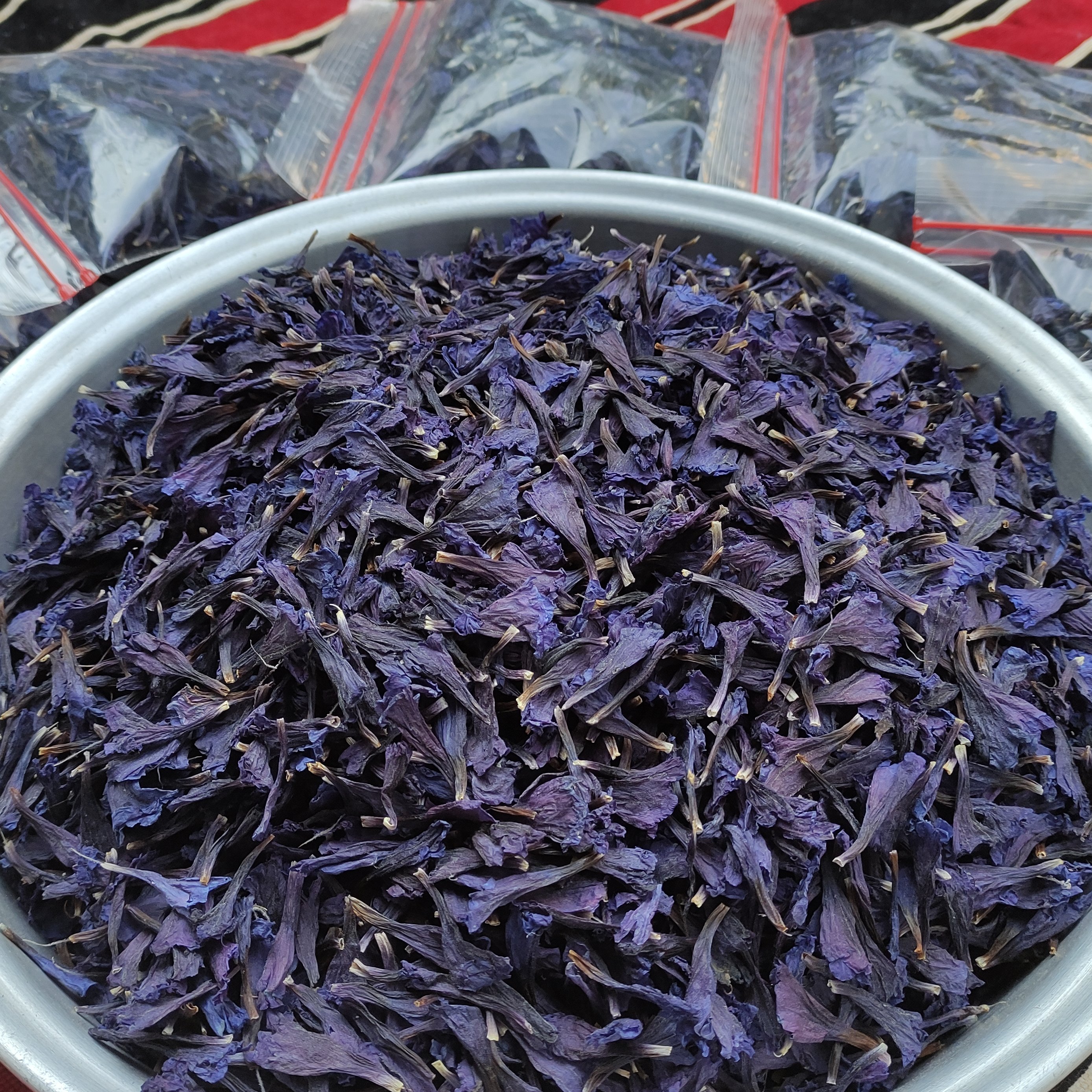 گل گاو زبان محصول 1401 اشکور، بسته 100 گرمی