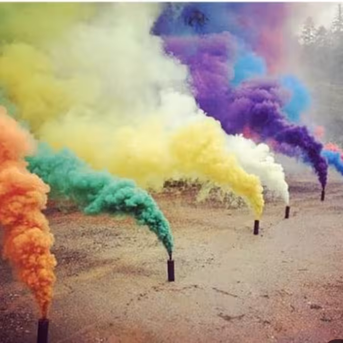 دود رنگی آبی دستی مناسب فضای باز 