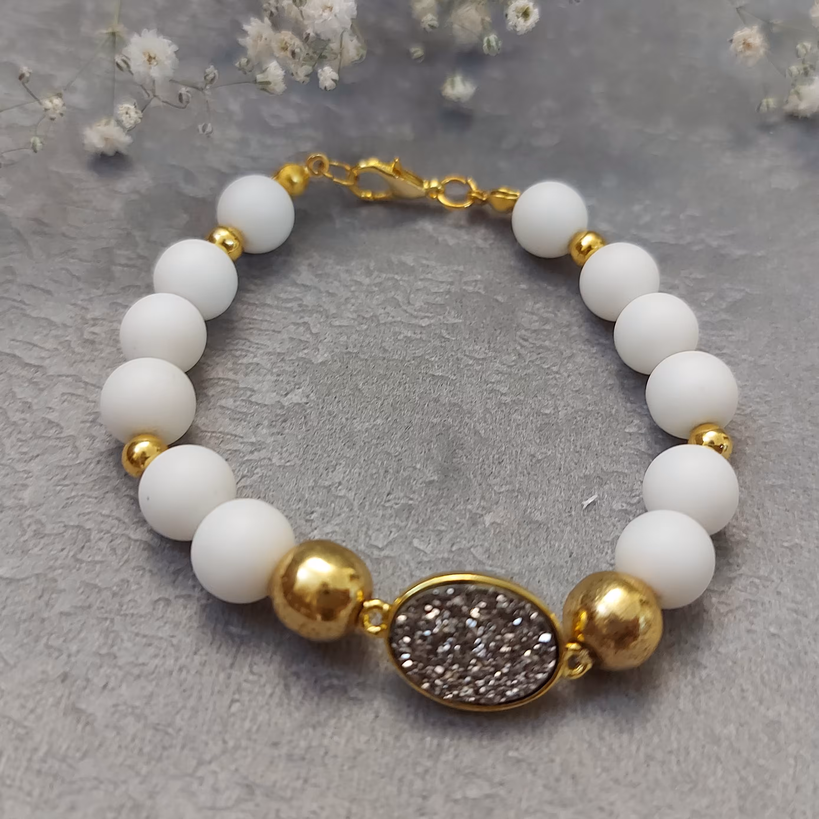 دستبند سنگ اونیکس و سواروسکی