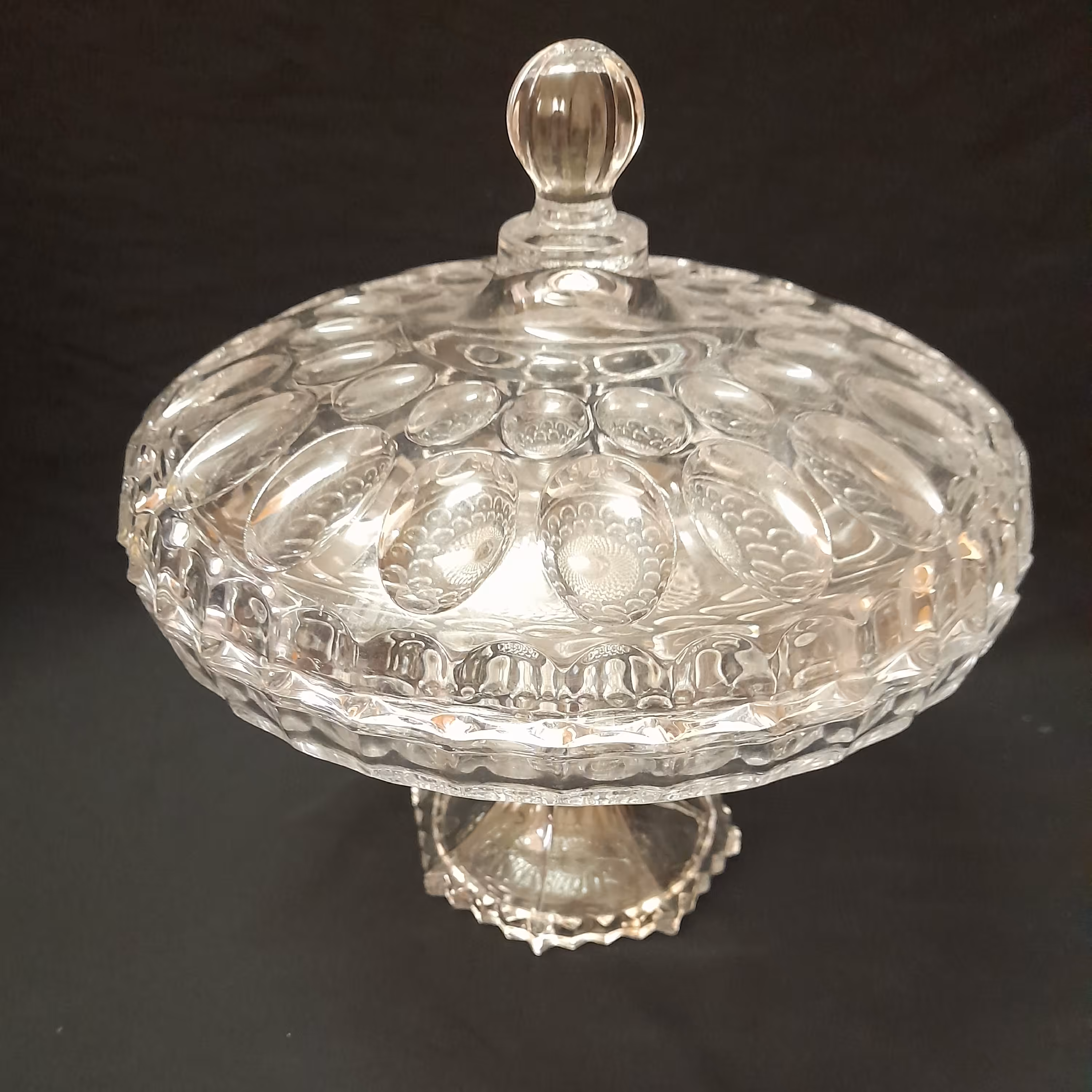 شیرینی خوری  درب دار کریستال خارجی مارک سوگا ژاپن .شفاف وزیبا قطر 22