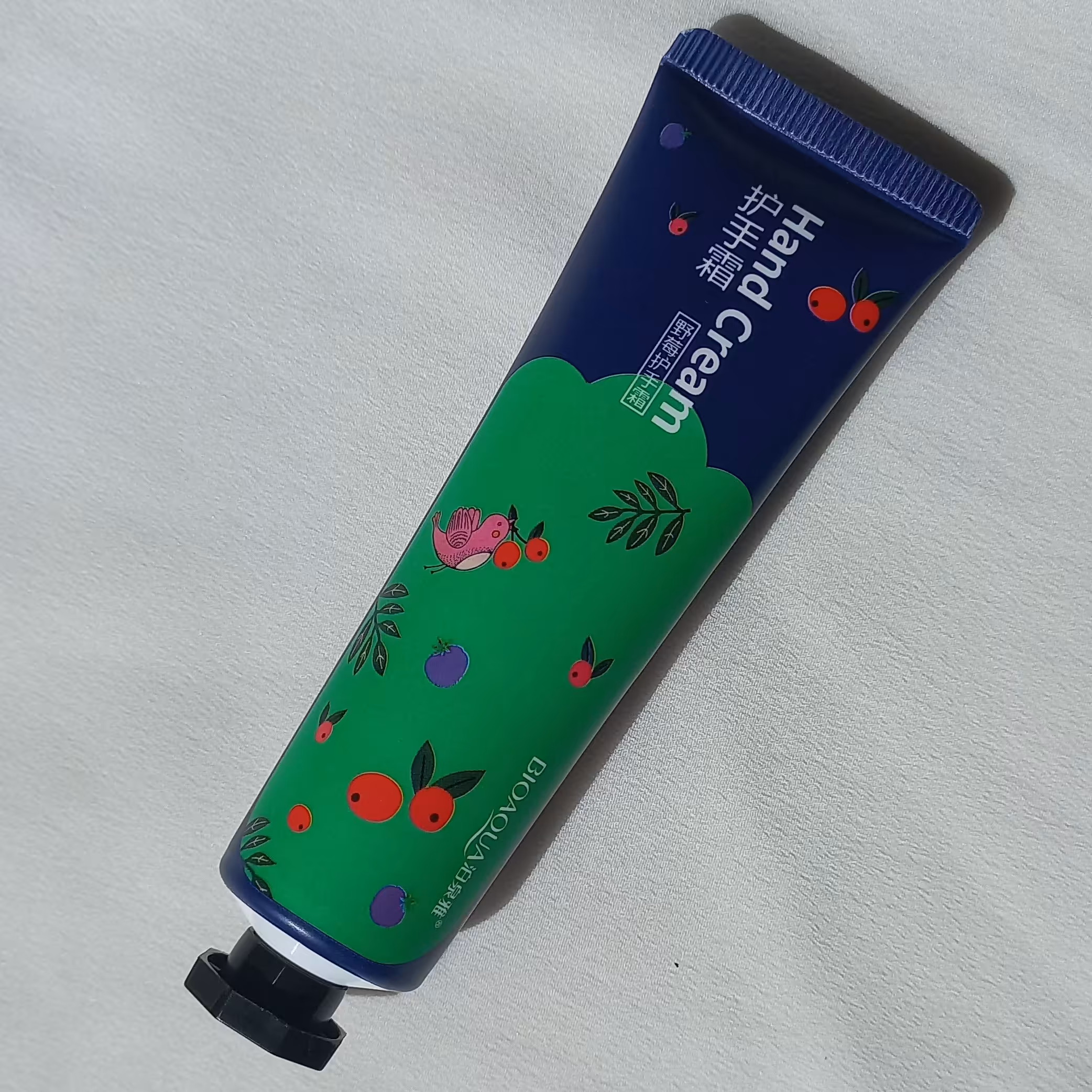 کرم دست بیوآکوا مدل توت وحشی 