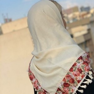 روسری نخی لبه دار