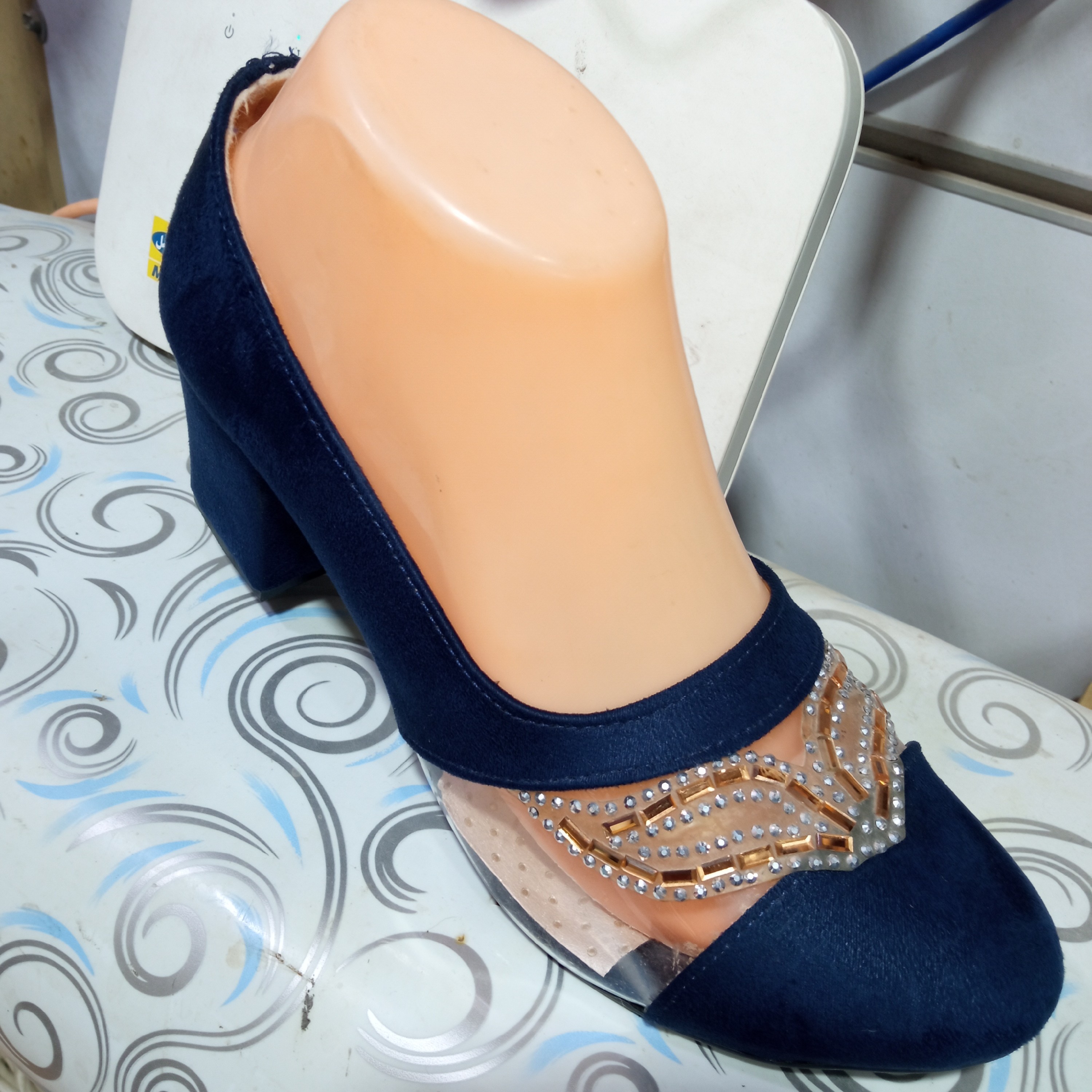 حراجی کفش زنانه