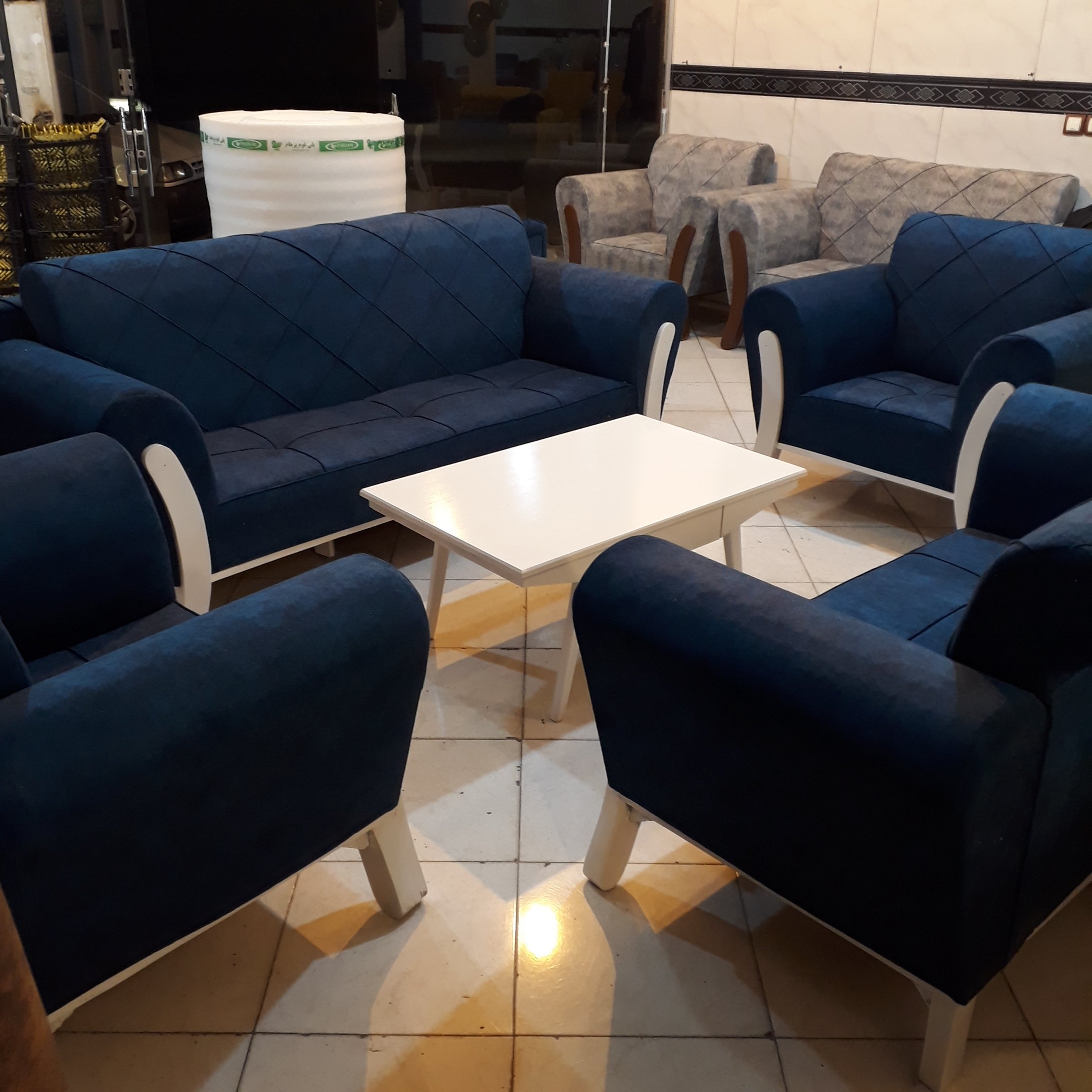مبل اسکارلت راحتی آرین
