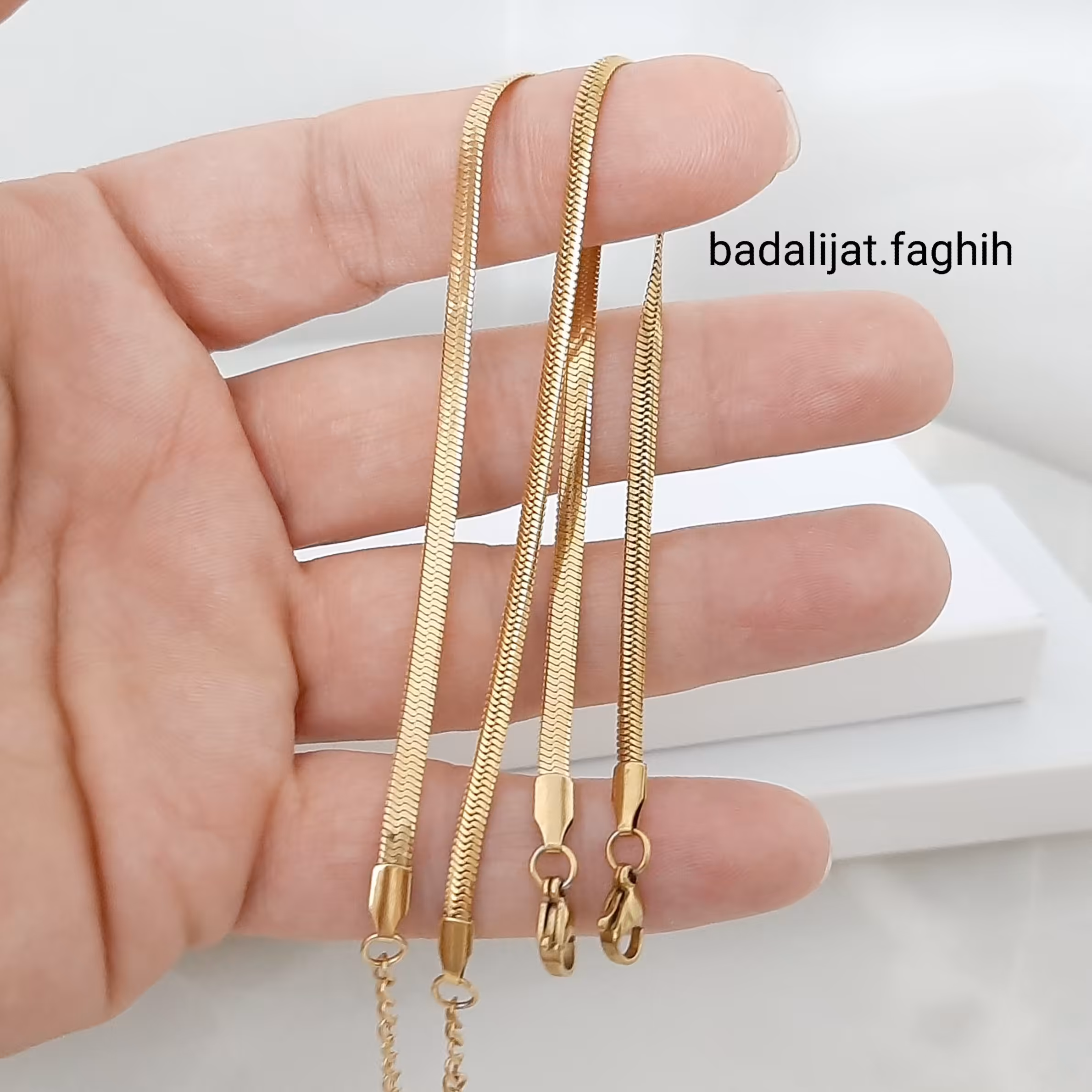 دستبند و پابند ماری ترند استیل بسیار با کیفیت و کاملا رنگ ثابت با آبکاری طلا 