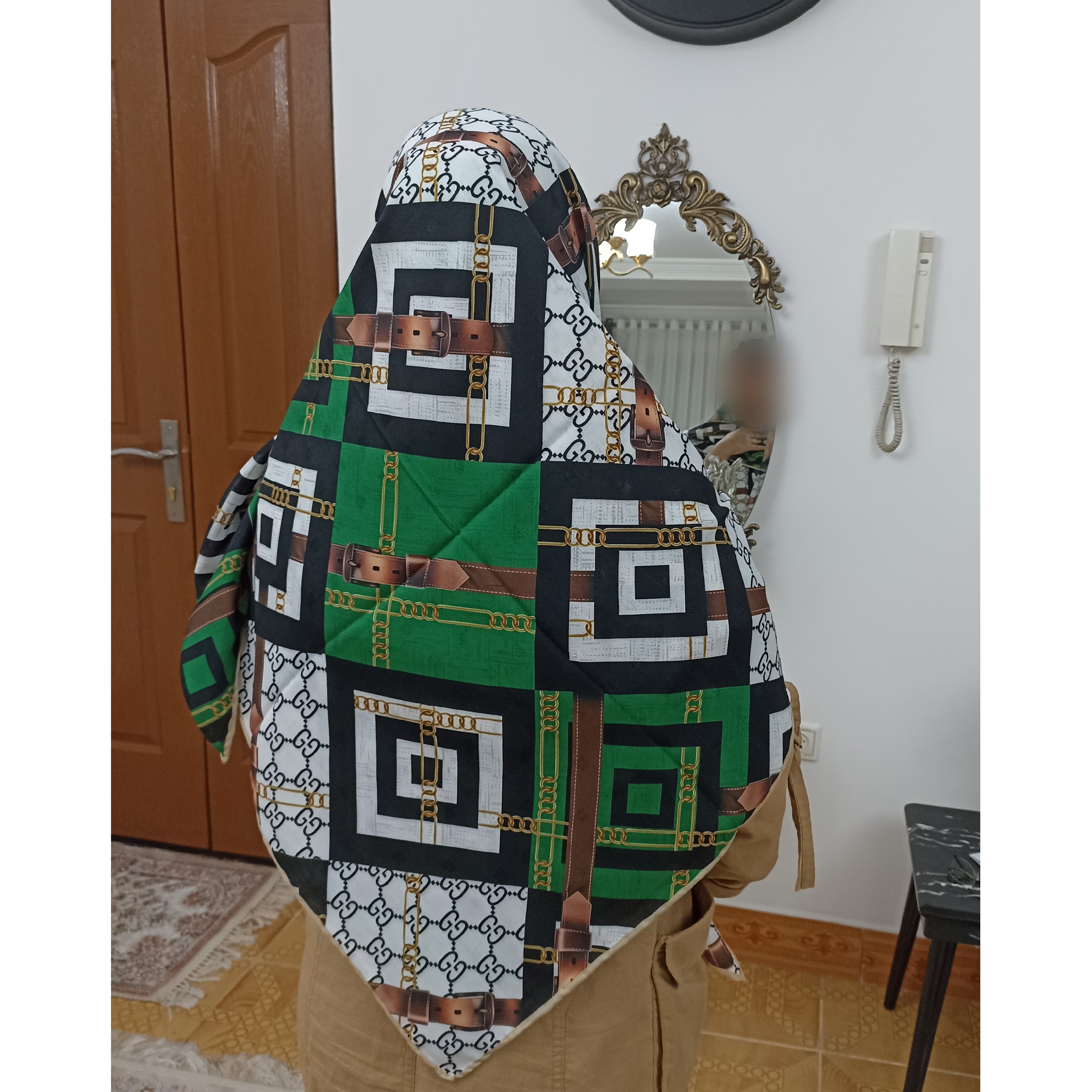 روسری نخی زیبا قواره بزرگ ویژه روز مادر