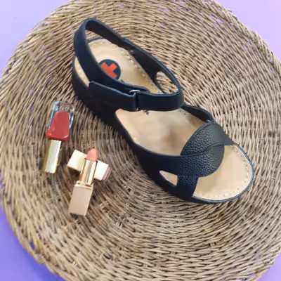 صندل زنانه طبی