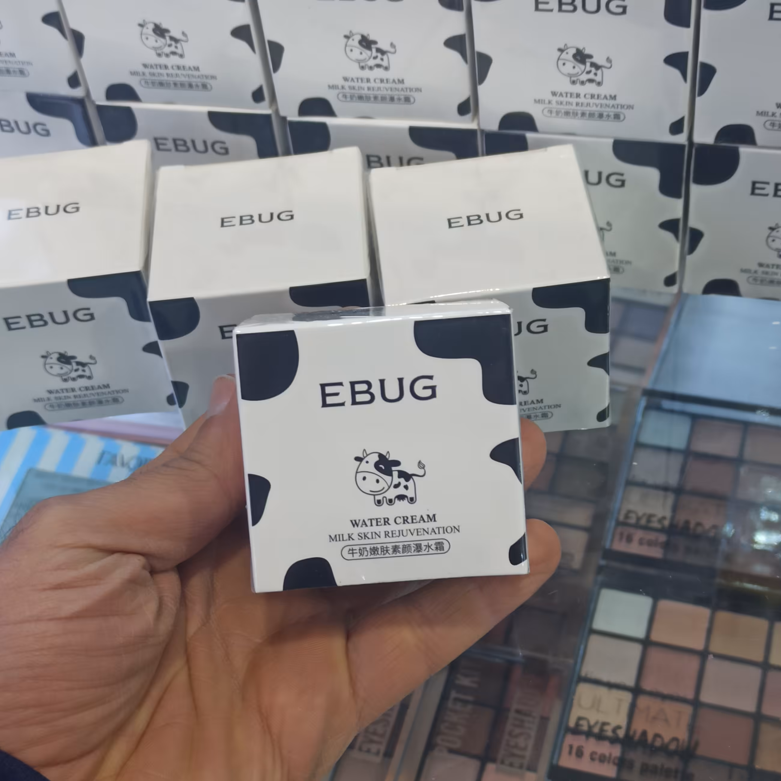 کرم آبرسان شیر گاو ایبوگ EBUG وزن 80 گرم