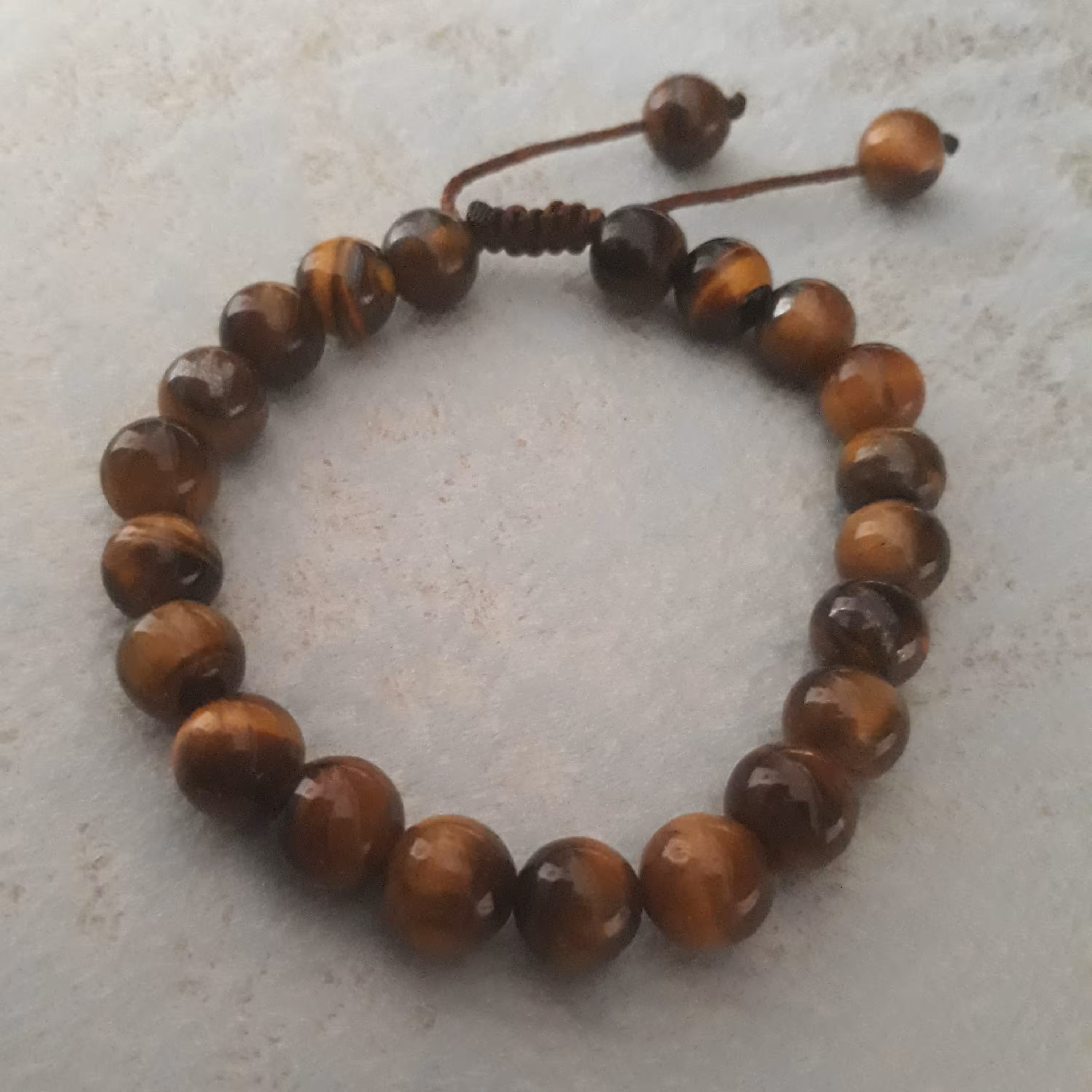 دستبند با سنگ چشم ببر