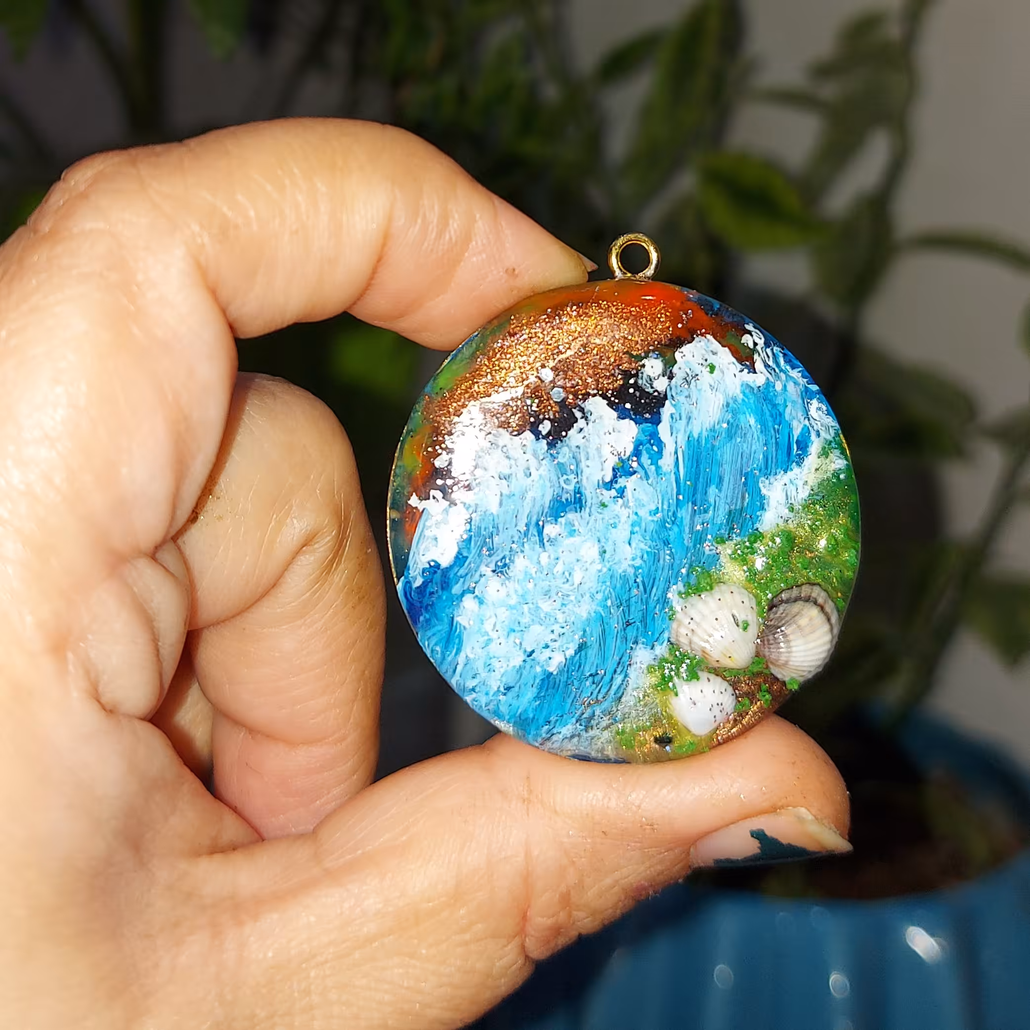  جا کلیدی یا  گردنبند دریایی رزین و صدف به انتخاب شما 