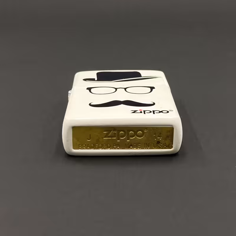 قاب فندک طرح وکتور مرد کد DKD-827