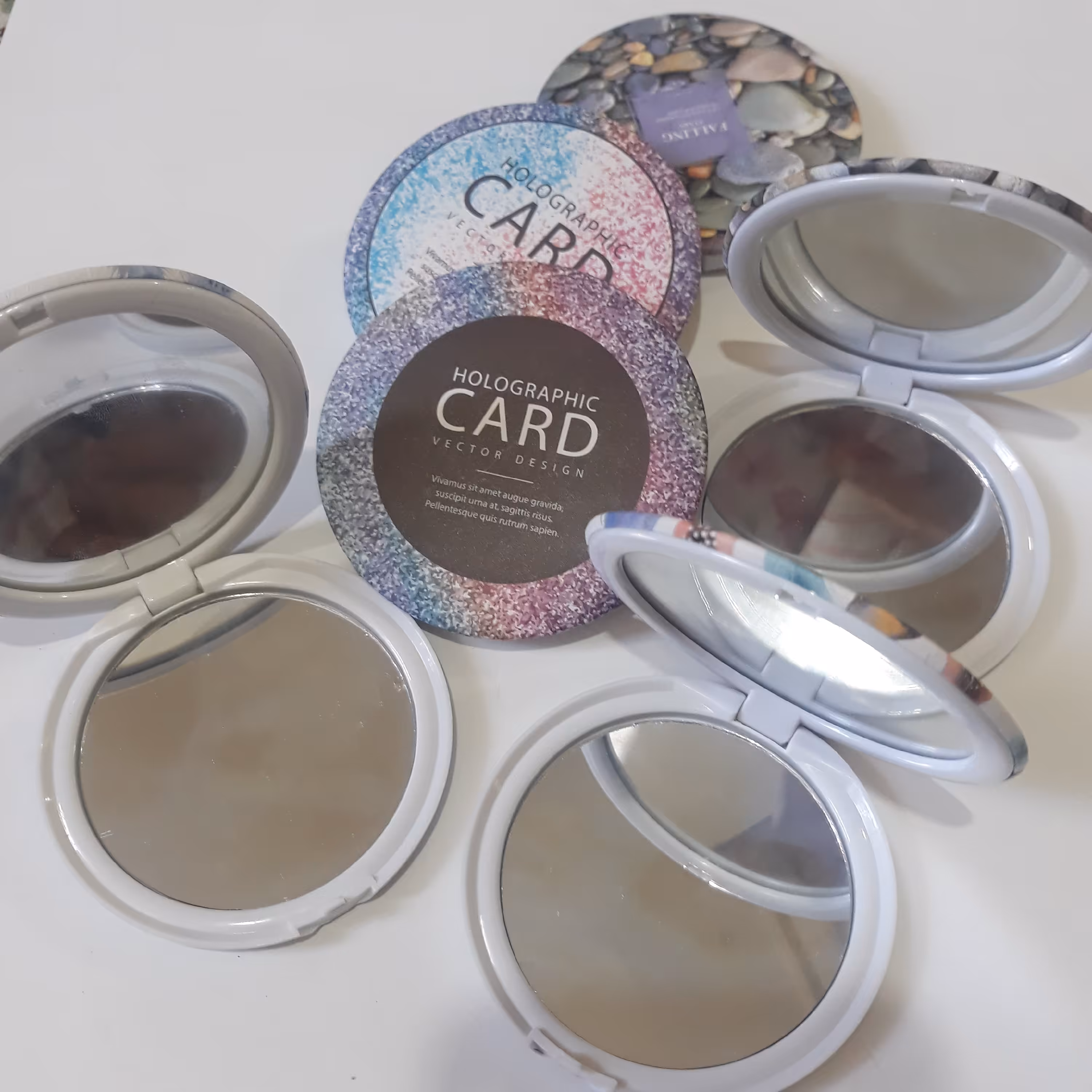 آینه دوطرفه بسیار زیبا ودر طرح های گوناگون و زیبا 