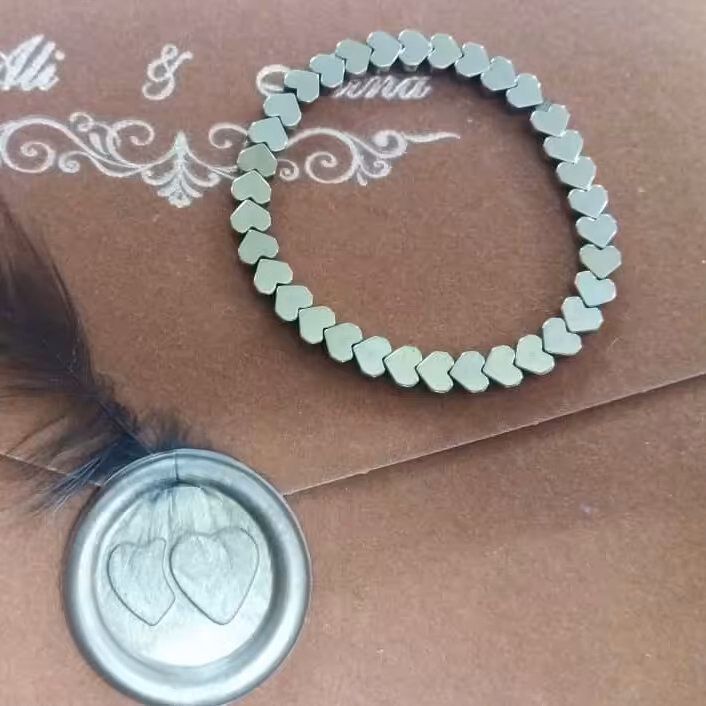 دستبند حدید قلبی