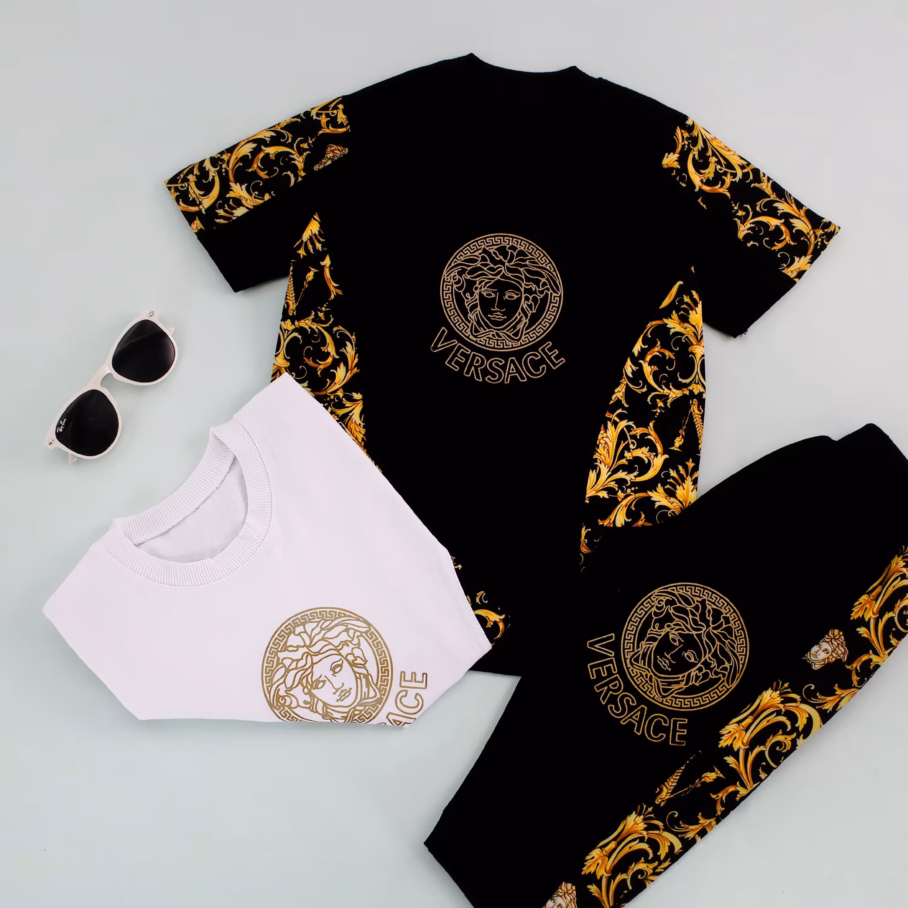 تیشرت و شلوارک اسپرت ورساچ