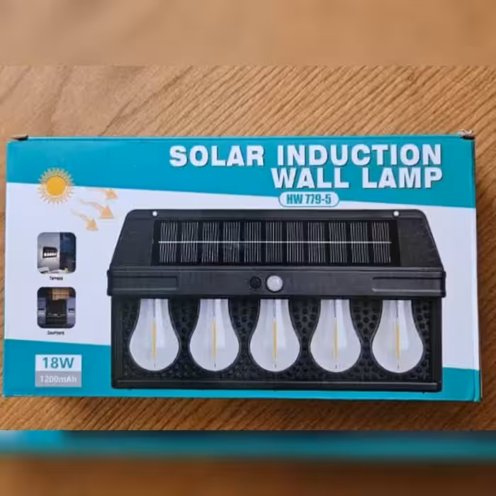 لامپ دیواری خورشیدی مدل HW 779-5