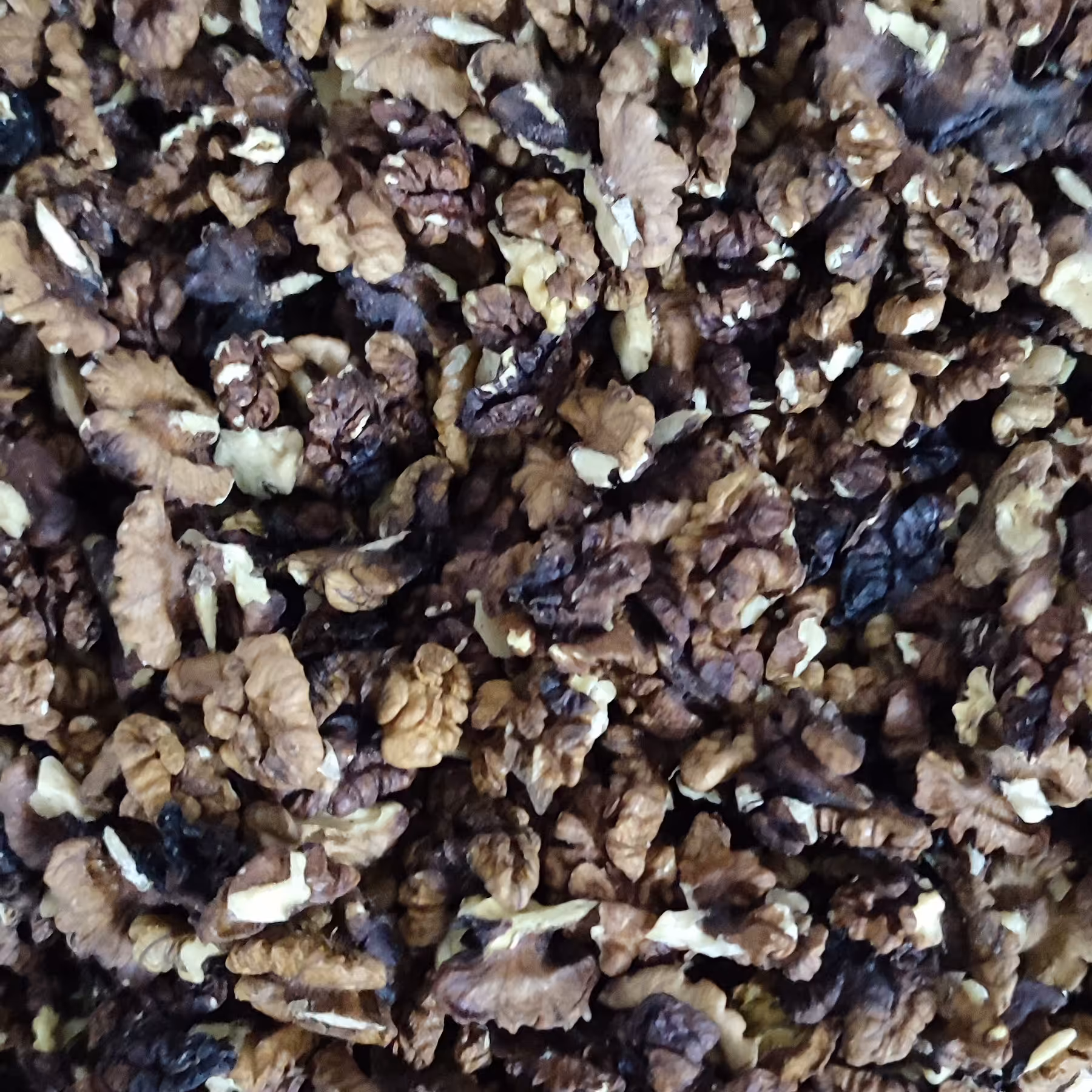 مغز گردوی فسنجونی (خورشتی)تویسرکان کیفیت فوق العاده روز شکن تازه محصول 1401(1000 گرمی)