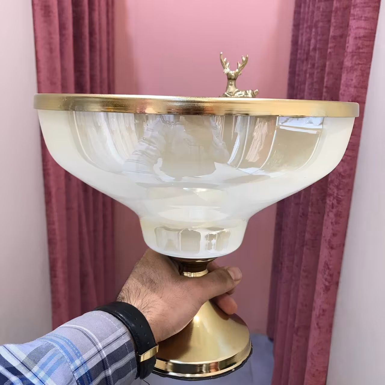 کاسه آجیل خوری کریستال کاراملی پایه دار کاراملی طرح گوزن